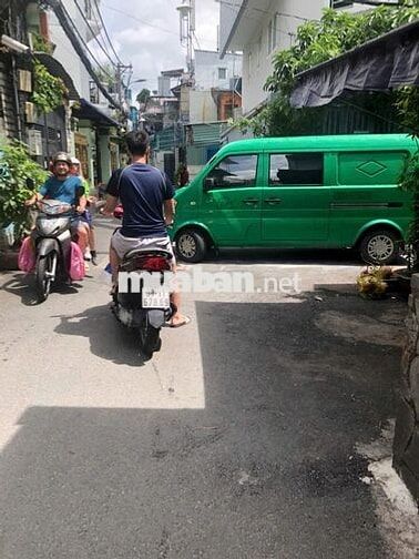 Nhà HXH 43m2, 3PN, Đường Quang Trung 1 xẹt.
