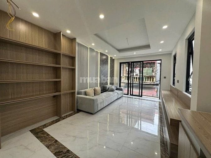 Trung Phụng – Gara Ô tô – Nhà Đẹp 65m², 5 tầng, chỉ 11 tỷ!
