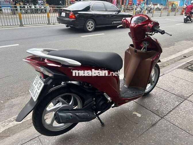 Honda vision 2016 mới 90% Bstp chính chủ