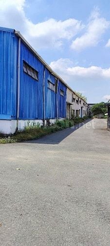 Cho thuê kho nhà xưởng 27mx84m, tại Cụm công nghiệp Nhị Xuân