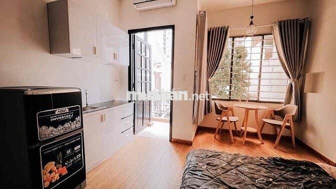 Thuê Căn Hộ Ban Công Cho Sinh Viên Đường Nơ Trang Long Gần UTH, VLU