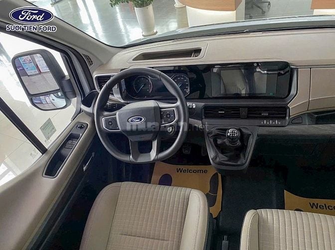 Ford Transit 2025 Trend chiếc xe 16 chỗ dẫn đầu phân khúc