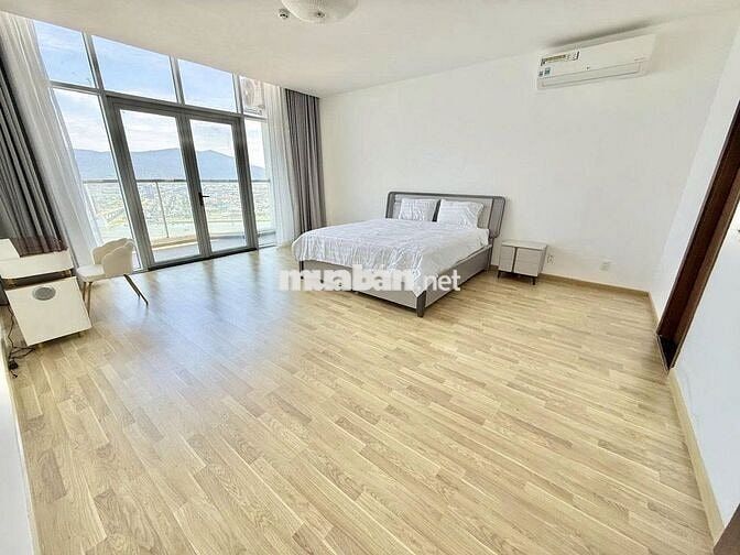 Cho thuê CC Blooming Tower , 90 triệu, 400m2, 5PN, 4WC, đẹp