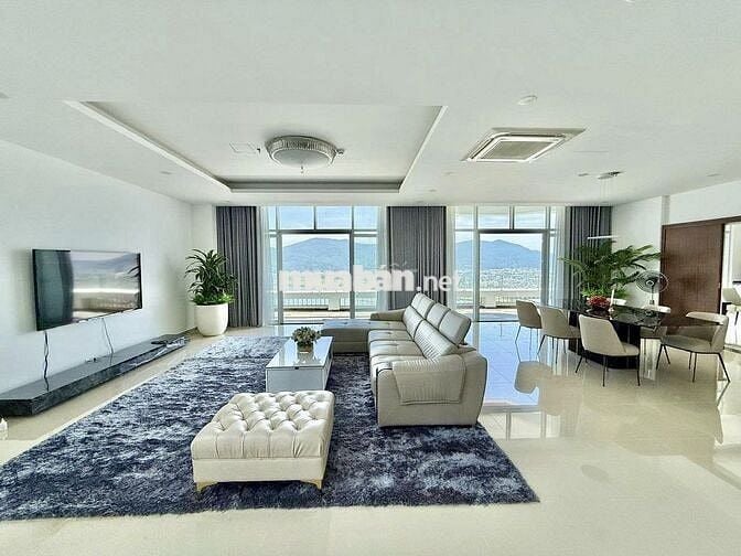 Cho thuê CC Blooming Tower , 90 triệu, 400m2, 5PN, 4WC, đẹp