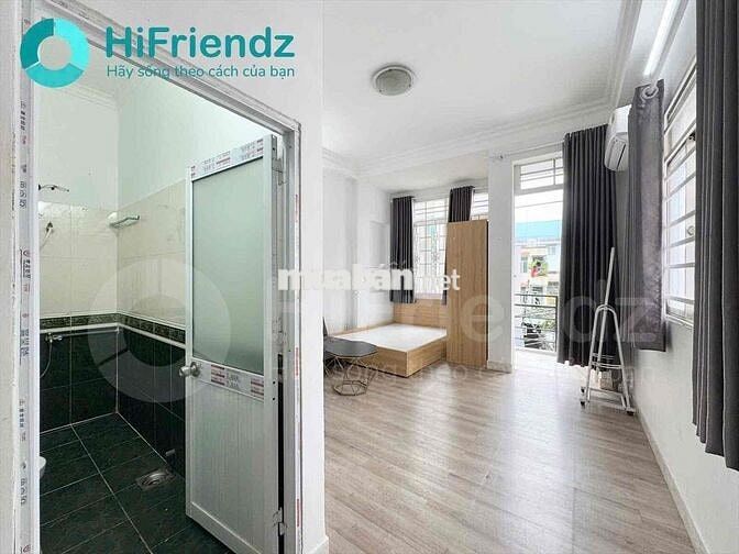 TRỐNG SẴN CĂN HỘ BAN CÔNG THOÁNG MÁT, FULL NT GẦN BỜ KÈ TRƯỜNG SA Q3