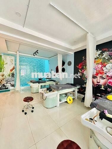 CỰC HIẾM – NHÀ TRUNG TÂM NGANG 8m - Số 69C Hoa Hồng, P7, Phú Nhuận