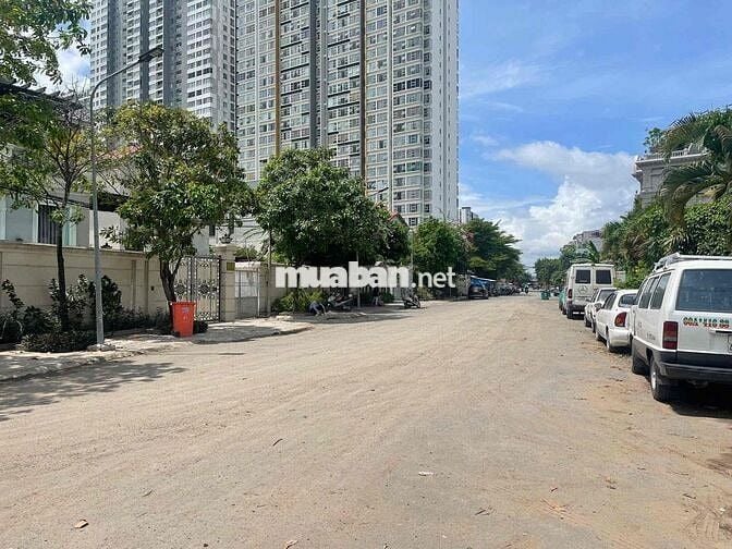 🧧Biệt Thự Hồ Bơi 5PN/Phòng Kraoke - Full Nội Thất Cao Cấp - Quận 7