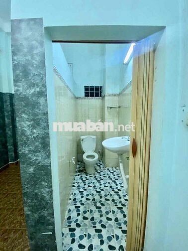 Nhà 3,5x10m 1Lầu Đúc (2PN 2WC) Hẻm 3Gác. Tỉnh Lộ 10 Sát Tên Lửa
