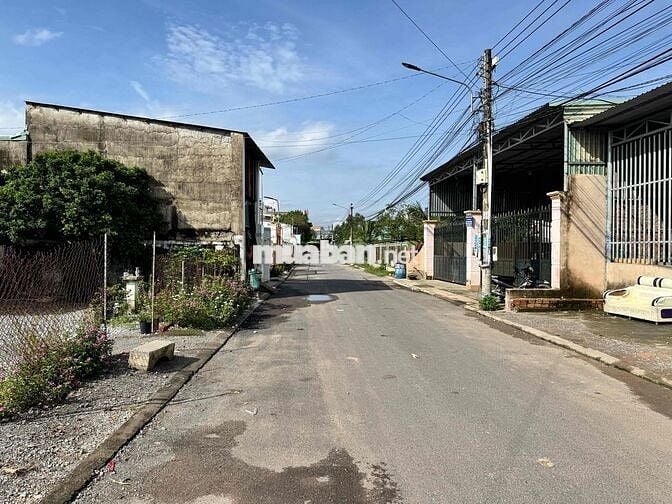 Bán Nhà Đất Ngay Khu Phố 3, Hội Nghĩa, Tân Uyên, Bình Dương gần KCN.