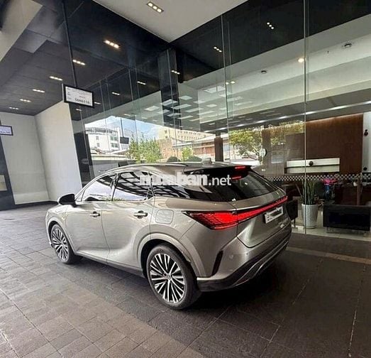 Lexus RX 2022 350 Premium - 36000 km