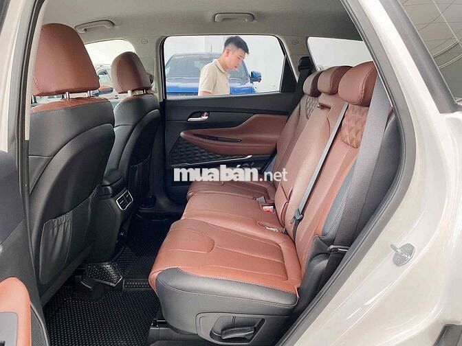 Hyundai Santa Fe 2023 2.2 Dầu - 28000 km