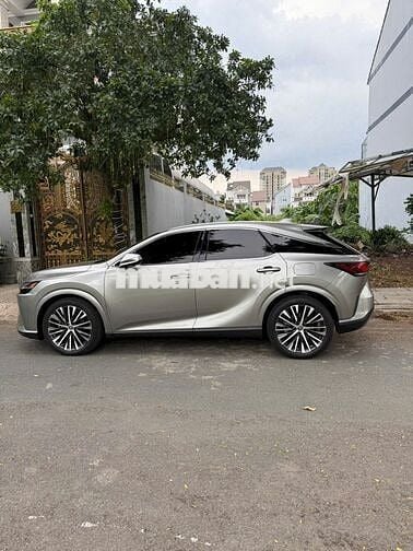 Lexus RX 2022 350 Premium - 36000 km