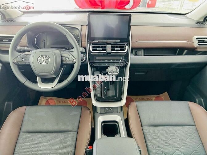 Toyota Innova Cross 2.0 CVT 2025
