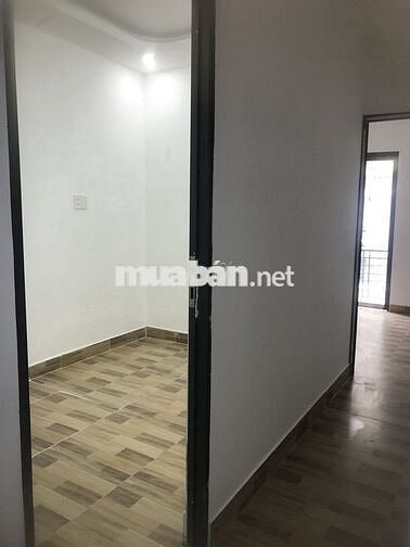 Cần bán GẤP nhà ngỏ hẻm xe hơi