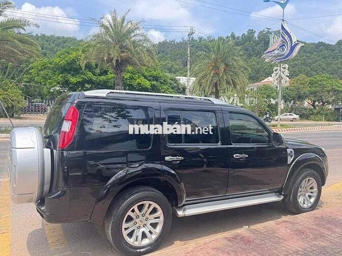 Ford Everest 2014 Limited 4x2 - 90000 km