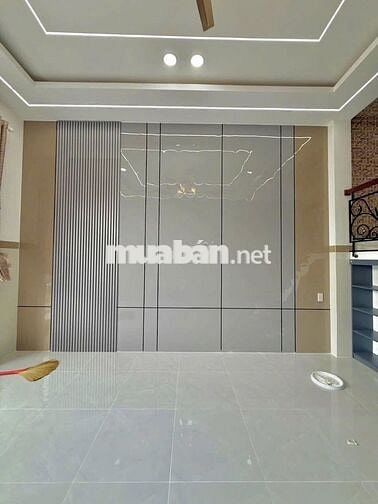 🧧Nhà mới Phường Đạo Thạnh 4m5 x 22m giá 1 tỷ 980 triệu🧧