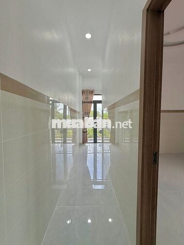 🧧Nhà mới Phường Đạo Thạnh 4m5 x 22m giá 1 tỷ 980 triệu🧧