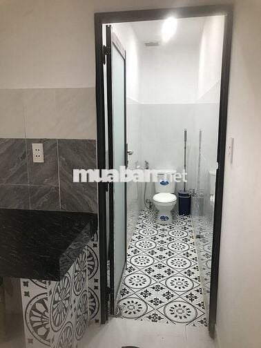 Cần bán GẤP nhà ngỏ hẻm xe hơi