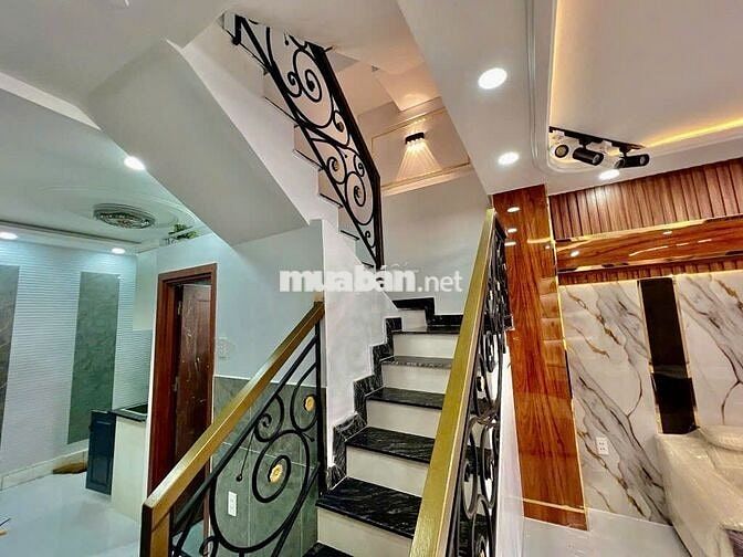 NHÀ PHỐ 3 TẦNG NGUYỄN VĂN QUỲ – FULL NỘI THẤT CAO CẤP - HXH - QUẬN 7