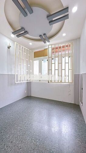 Nhà Nguyên Căn Đường 20 Thước - 4PN 5WC - 3.4x11.5m