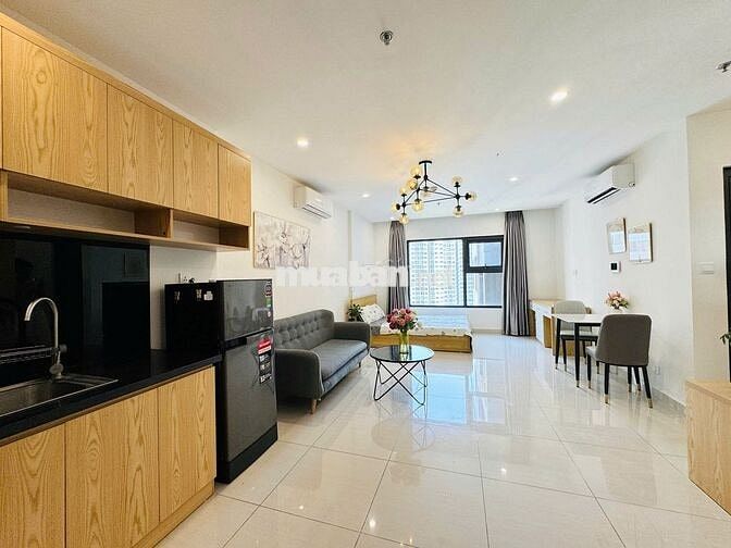 Cần bán căn Studio 31m2, 2 tỷ, full nt tại Vinhomes Ocean park
