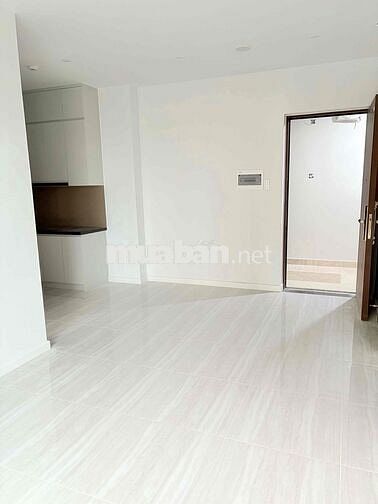 Căn Hộ 2PN mới tinh tươm, ở từ 4-6 bạn, sẵn bếp hút mùi, ở từ 15/9