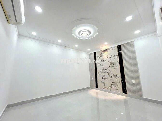 NHÀ PHỐ 3 TẦNG NGUYỄN VĂN QUỲ – FULL NỘI THẤT CAO CẤP - HXH - QUẬN 7