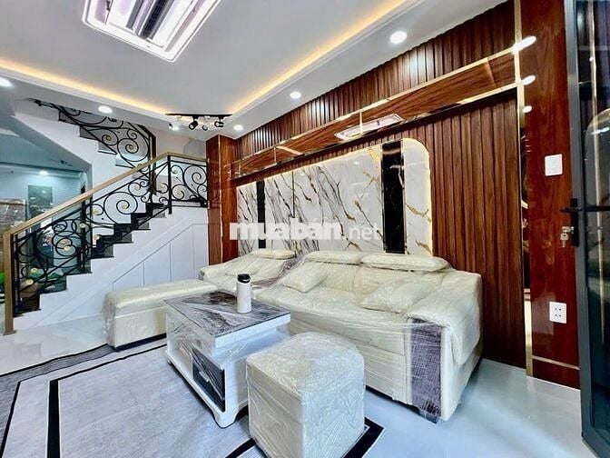 NHÀ PHỐ 3 TẦNG NGUYỄN VĂN QUỲ – FULL NỘI THẤT CAO CẤP - HXH - QUẬN 7