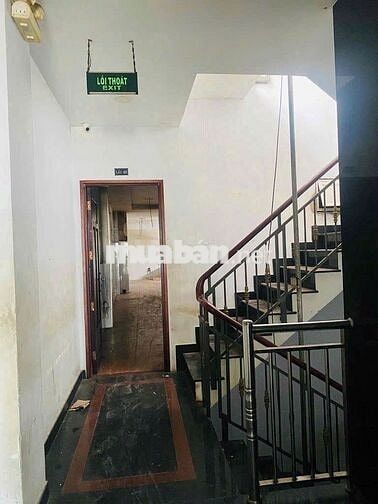 Cho Thuê Nhà Đường Bến Vân Đồn, Quận 4 ( Có Thang Máy - CHDV - KS )