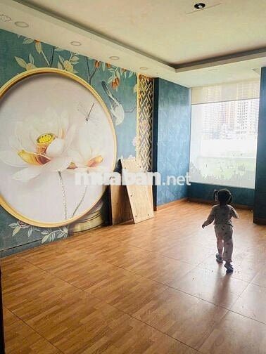 Cho Thuê Nhà Đường Bến Vân Đồn, Quận 4 ( Có Thang Máy - CHDV - KS )
