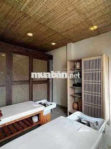 Cho thuê nhà MT 386 Võ Văn Tần Q3, 4x14m, Trệt lửng 3 lầu