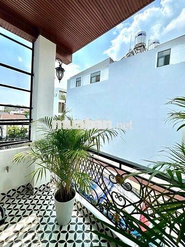 NHÀ PHỐ 3 TẦNG NGUYỄN VĂN QUỲ – FULL NỘI THẤT CAO CẤP - HXH - QUẬN 7