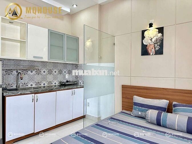 Cho thuê căn hộ 1 phòng ngủ ban công rộng 40m2 ở vòng xoay Lăng Cha Cả
