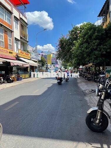 CHo thuê nhà mặt tiền đường Vườn lài 4x13m 1L