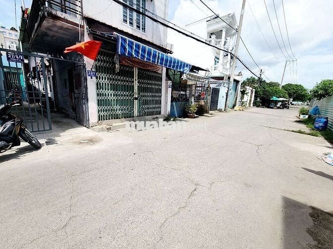 Bán nhà mới xây 100%, 5 x 10 shr, giá 3 tỷ 250tr tl