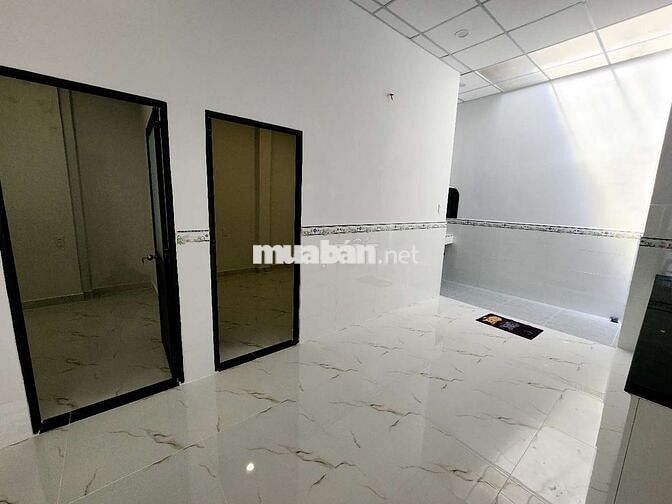 Bán nhà mới xây 100%, 5 x 10 shr, giá 3 tỷ 250tr tl