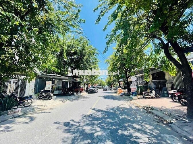 🌟 CẦN BÁN CẶP ĐẤT ĐẸP ĐƯỜNG 7,5M – LÊ ĐÌNH KỴ, PHƯỚC LÝ 🌟 	•	Vị trí: K