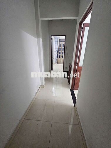 Cho thuê nhà mới full nội thất 1/ Trương Thị Hoa