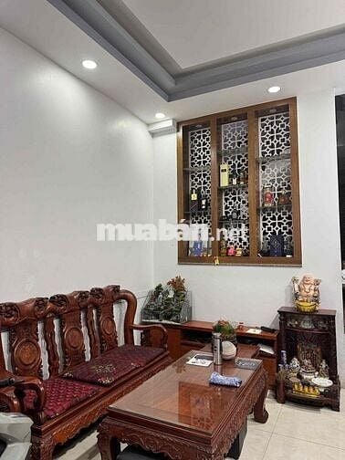 Cần bán nhà Đường Hồ Văn Long, Q. Bình Tân có hẻm xe hơi