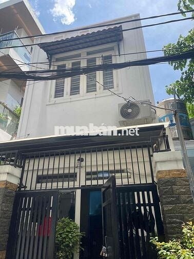 Cần bán gấp căn nhà chính chủ. đường nguyễn bĩnh khiêm p1. gò vấp.