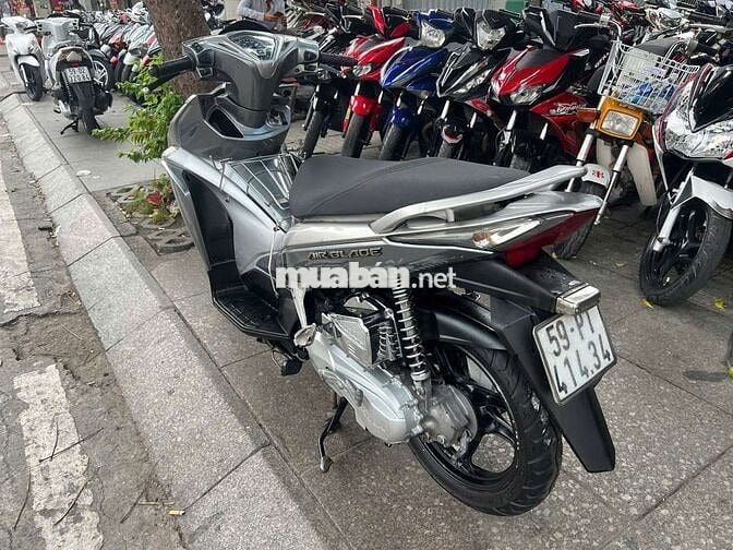 Honda air blade 2012 mới 90% biển số thành phố