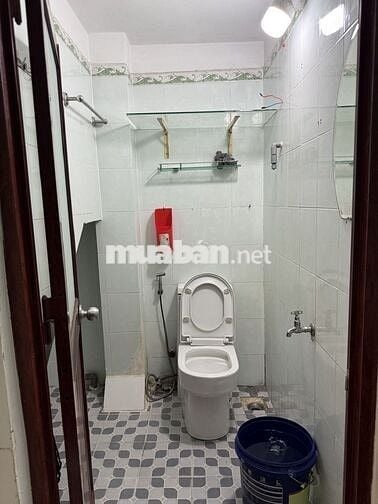 Nhà đúc 4 tầng 3pn 3wc Lý Thường Kiệt P9 TB