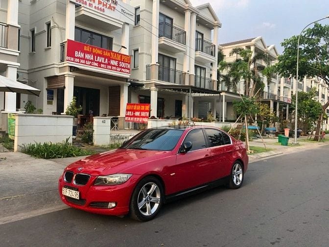-Cần bán Xe sedan BMW 3 Series sản xuất năm 2009, nhập khẩu từ Đức.