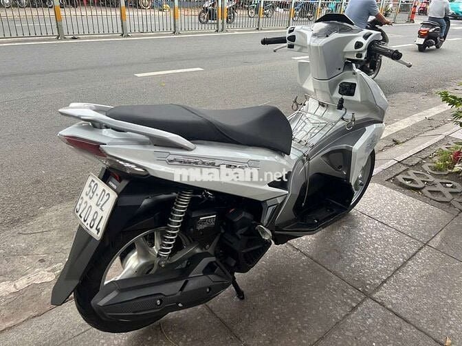 Honda air blade 2017 mới 90% Bstp chính chủ