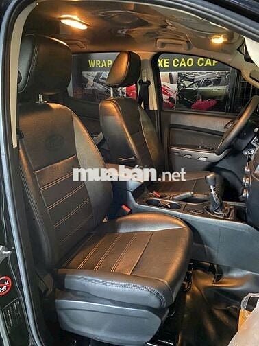 Ranger 2020 XLS 4x2 MT, Odo 10v, 230 Triệu Nhận Xe