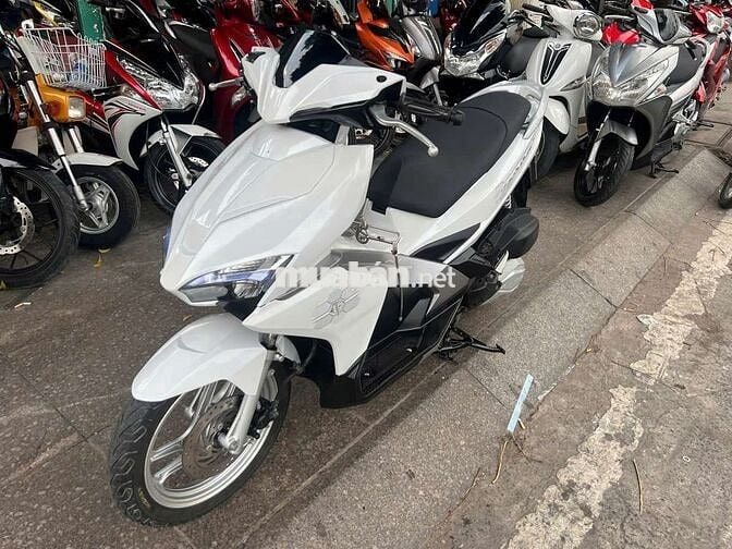 Honda air blade 2017 mới 90% Bstp chính chủ