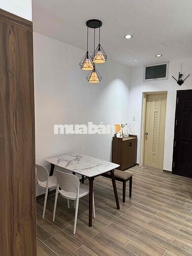 Cho thuê phòng 1 phòng ngủ ban công gần sân bay công viên gia định