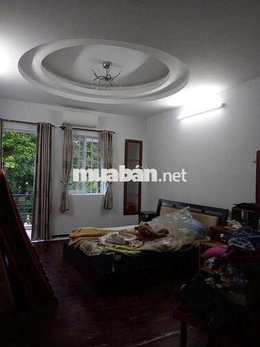 Cho Thuê Nhà ngay công viên full nội thất 4 x20. 3,5 tấm giá 20 Triệu