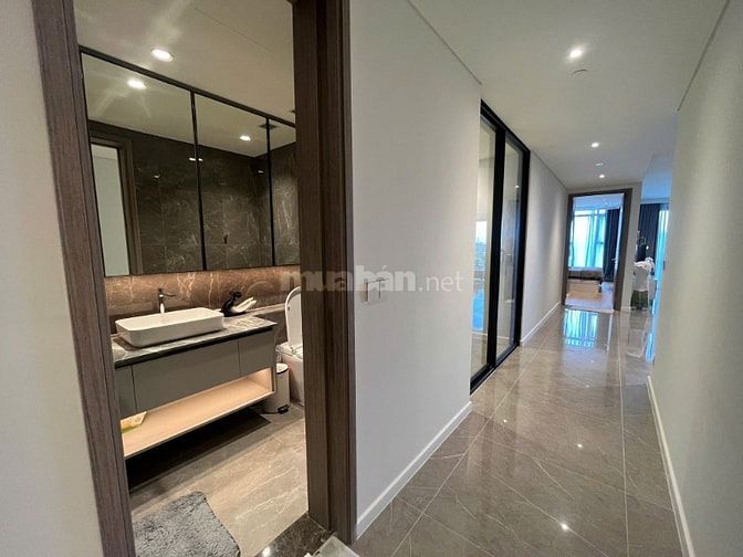 Căn hộ The Opera Metropole, 45 tỷ, 126m2, 3PN, 2WC, nội thất đầy đủ.