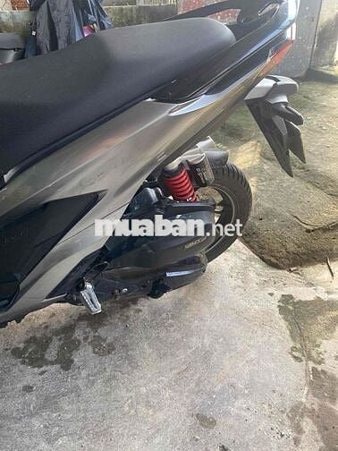 vario 150 Bến cát